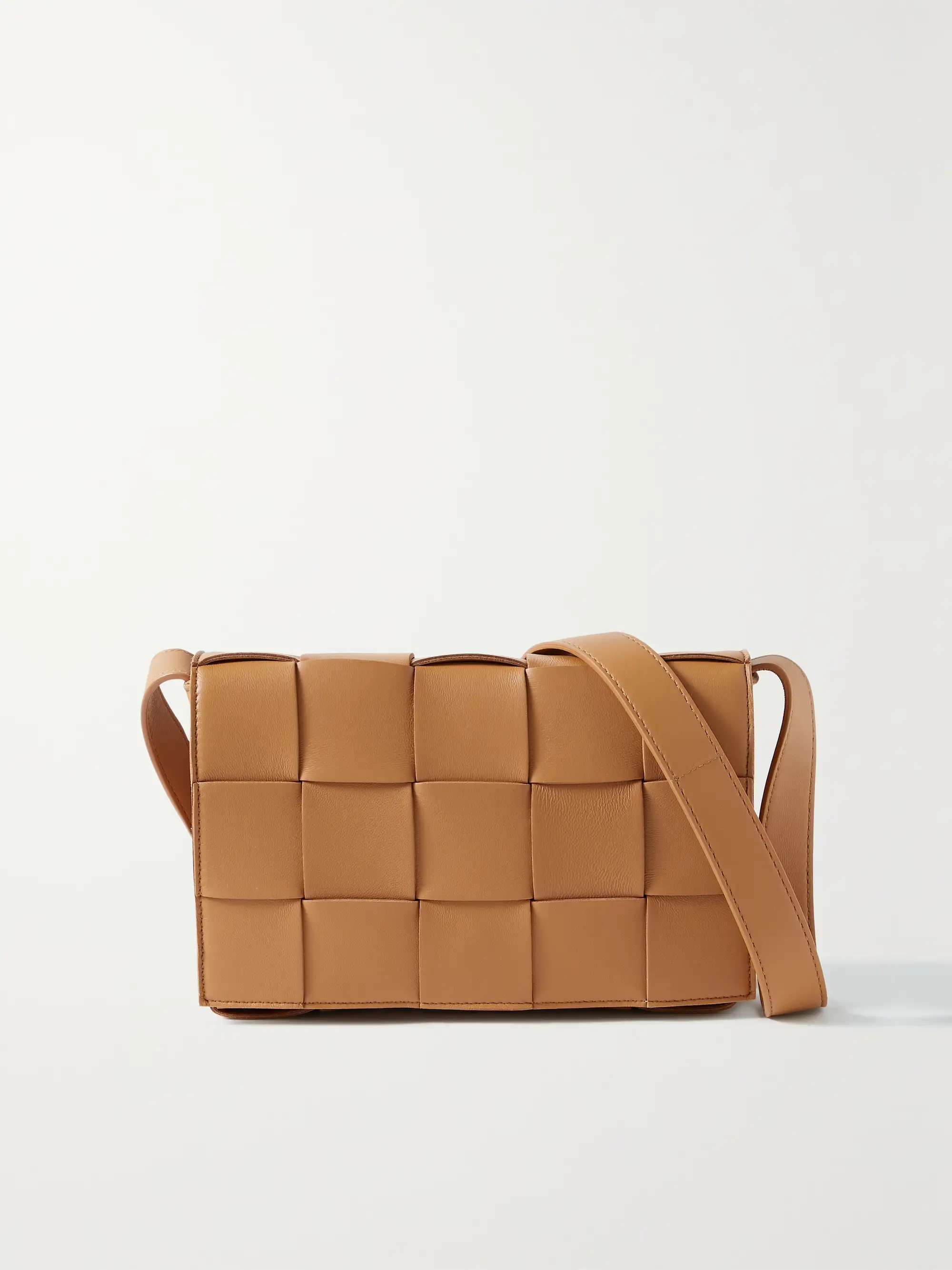 Bottega Veneta Cassette medium intrecciato leather shoulder bag