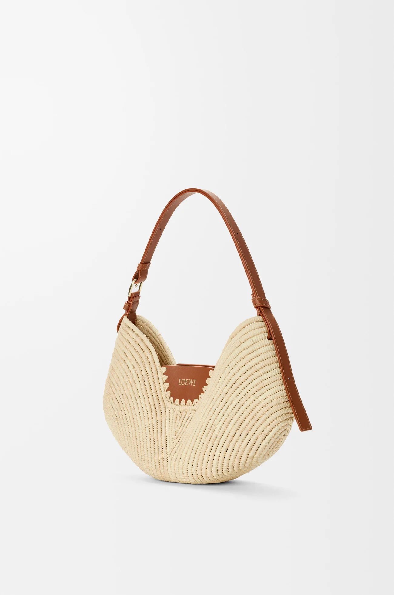 Loewe Medium Loewe Swing bag in raffia and calfskin