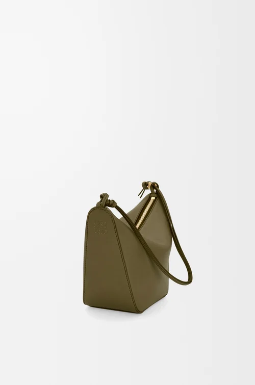 Loewe Mini Hammock hobo in classic calfskin