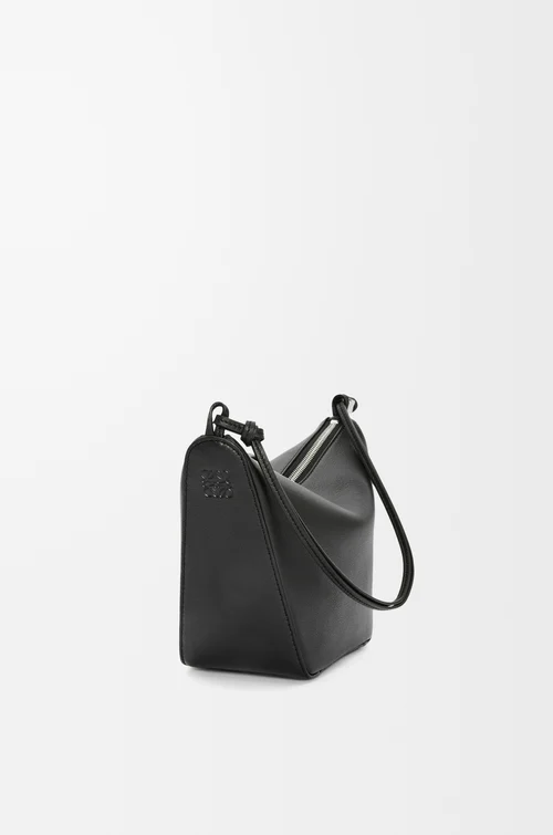 Loewe Mini Hammock hobo in classic calfskin