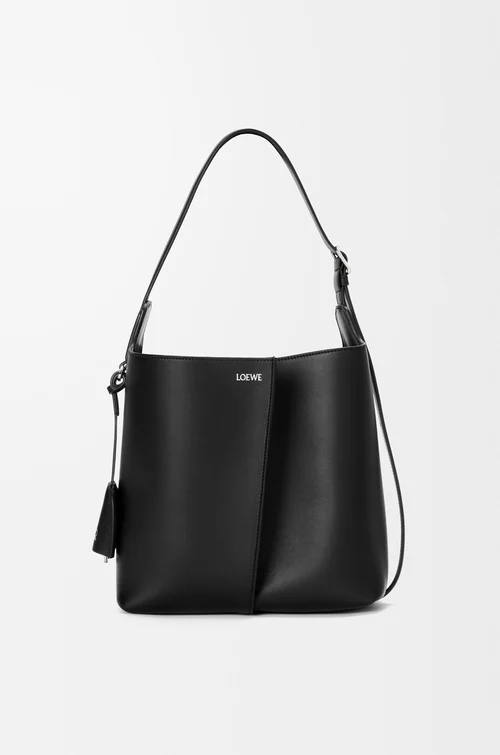 Loewe Medium Bilbao bucket in smooth calfskin