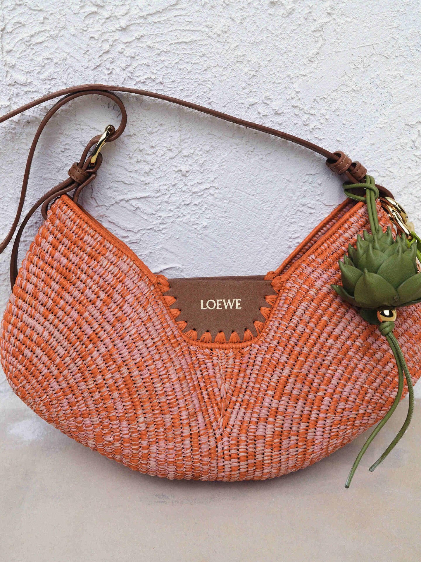 Loewe Medium Loewe Swing bag in raffia and calfskin