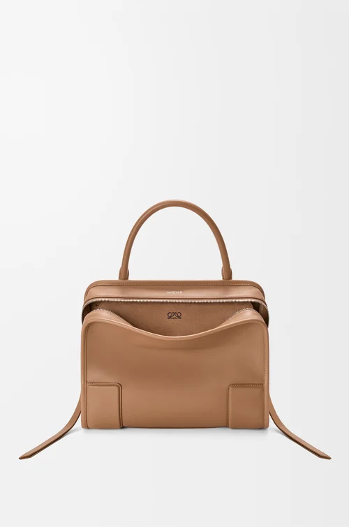 Loewe Medium Amazona 180 bag in soft calfskin