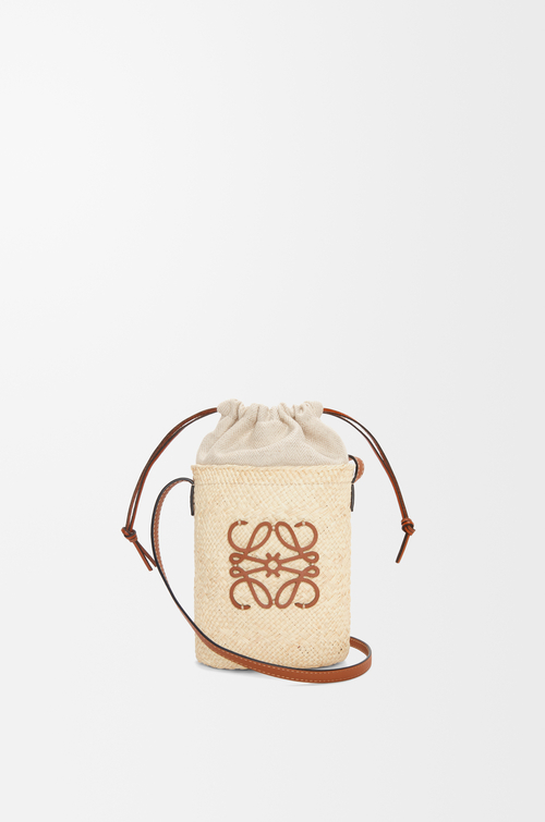 Loewe Square pocket in iraca palm and calfskin