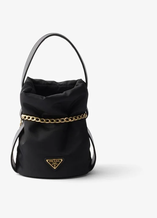 Prada Petit Sac Noir Re-Nylon Mini handbag met leather details