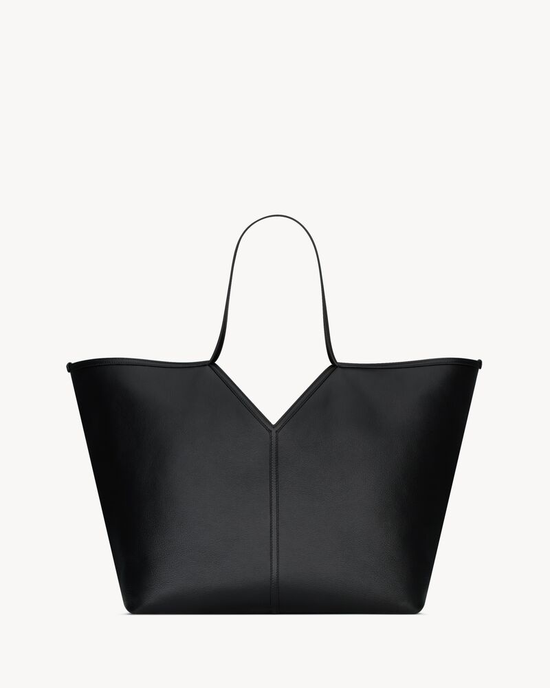 Saint Laurent Y slim tote in leather