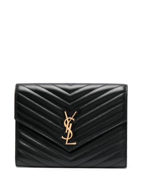 Saint Laurent Cassandre MatelassÃ© clutch met omslag